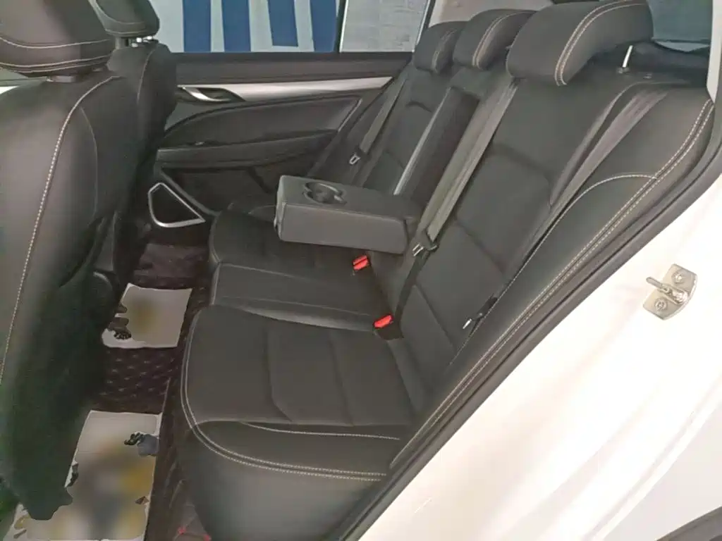 Geely Vision S1 — миниатюра 17