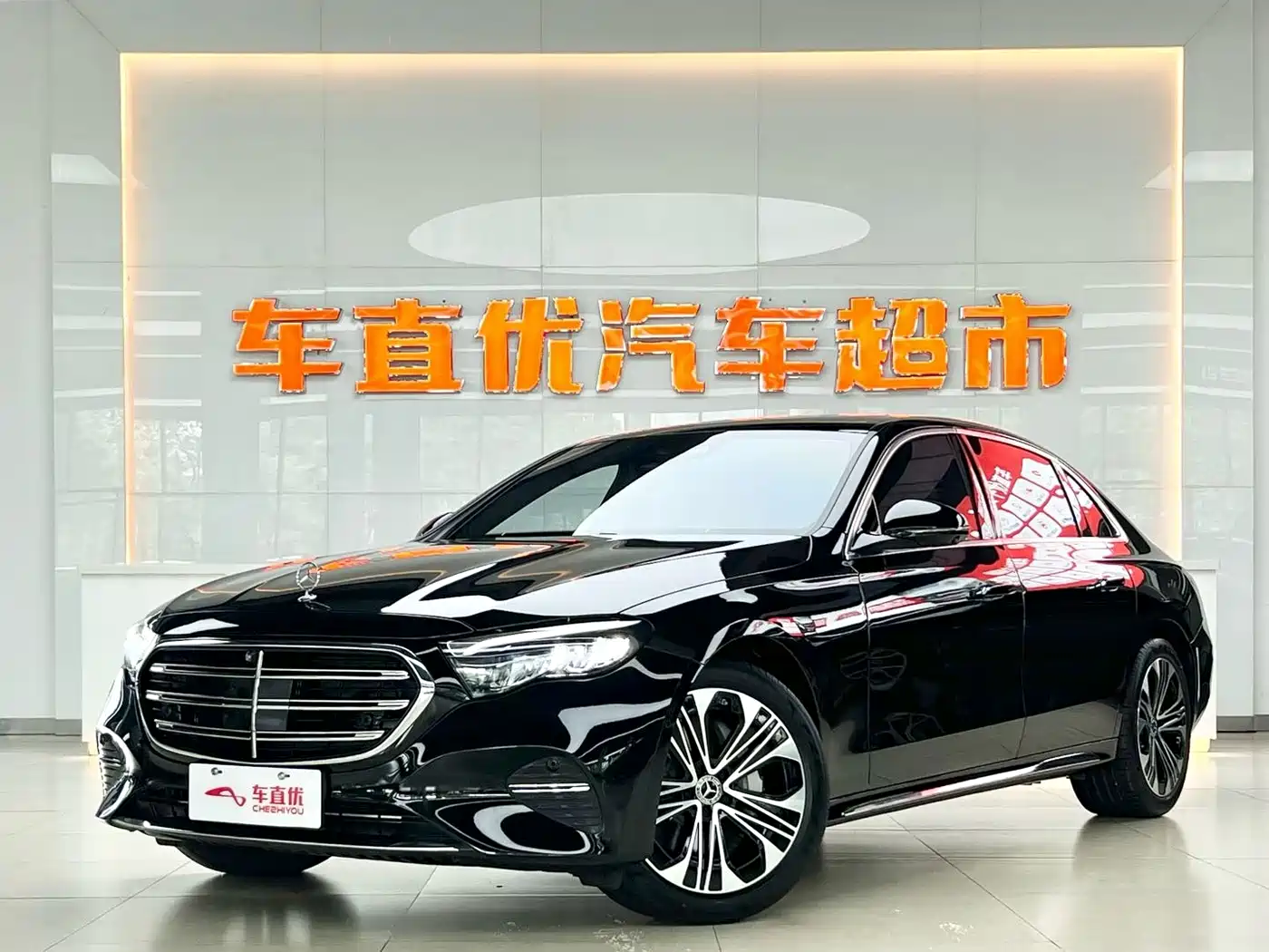 奔驰E级 2026款 改款 E 300 L 豪华型 2026