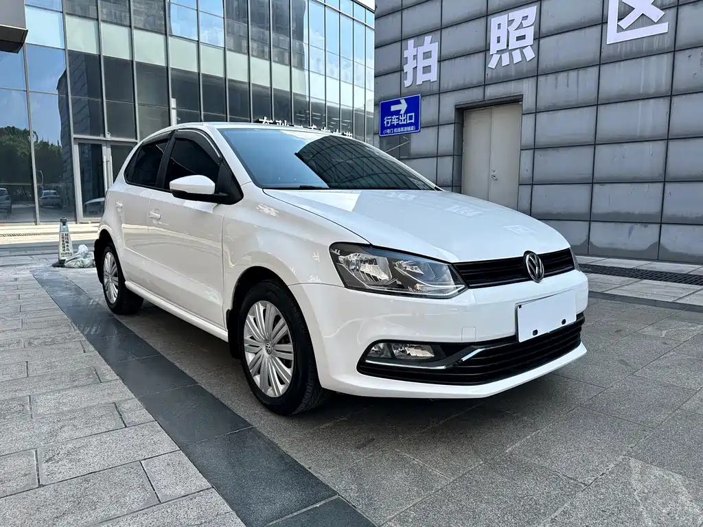 Volkswagen Polo — миниатюра 3