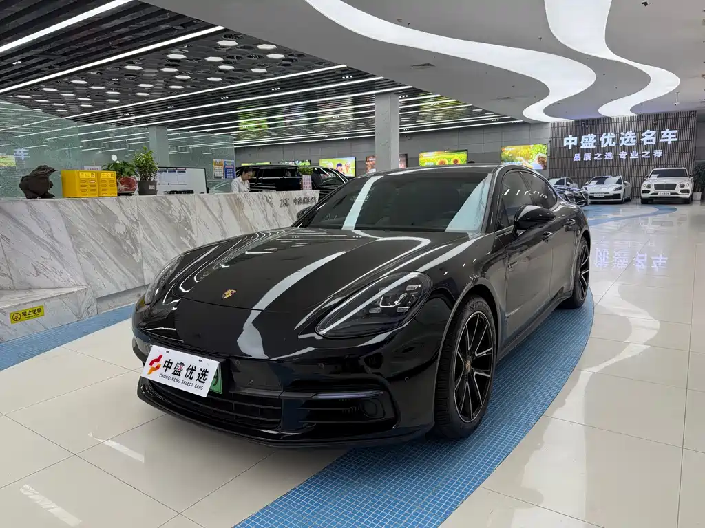 Porsche Panamera Hybrid
