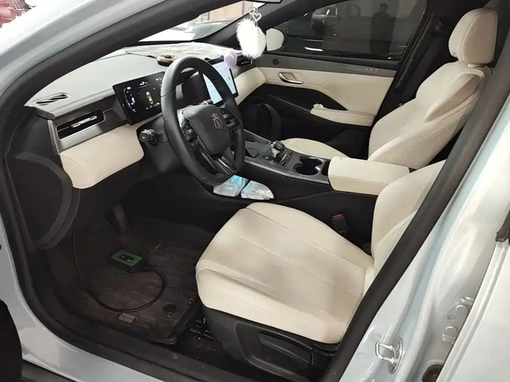BYD Qin PLUS — миниатюра 16