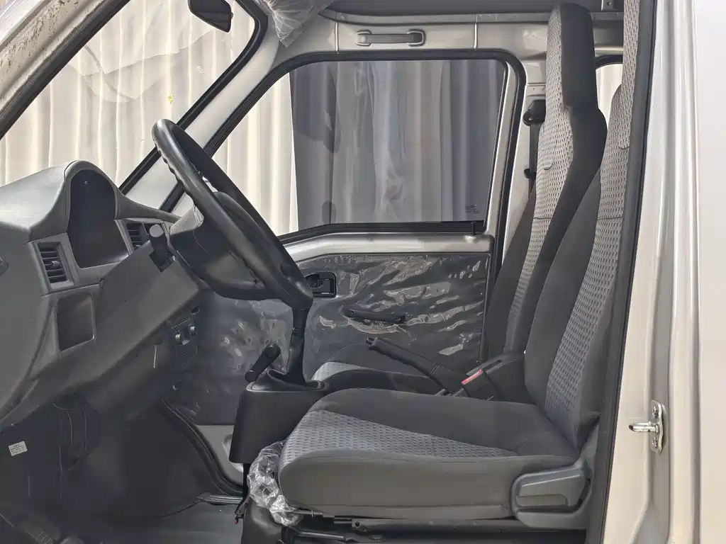 Wuling Zhiguang — миниатюра 10