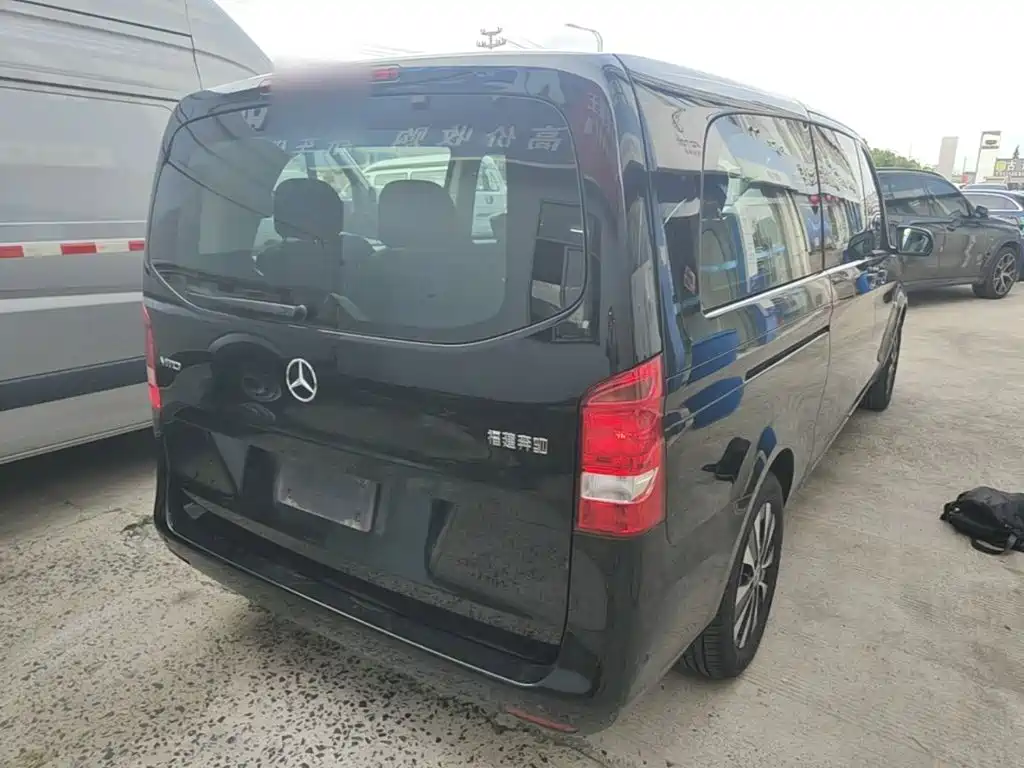 Mercedes-Benz Vito — миниатюра 7