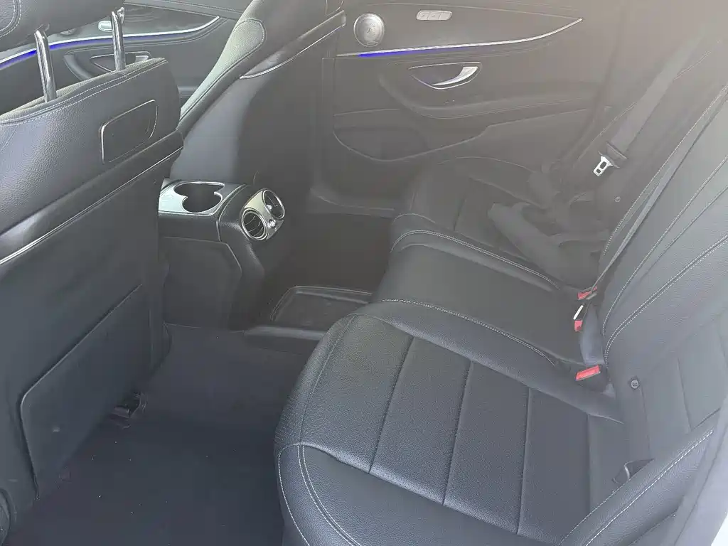Mercedes-Benz E-Class E 2016 E 200 L Sport