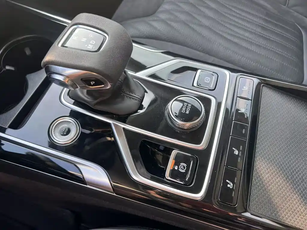 Hongqi Hongqi HS5 — миниатюра 11
