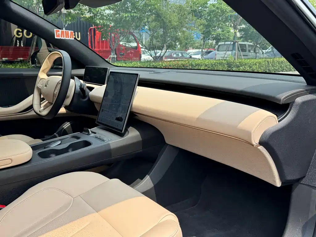NIO ET5 2022 75kWh