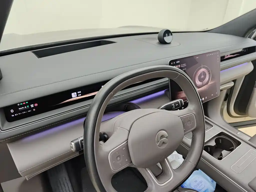 NIO ES8 — миниатюра 18
