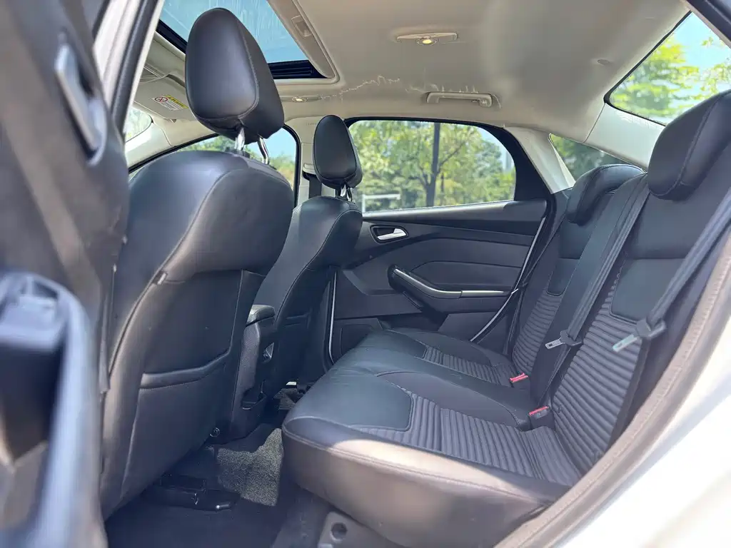 Ford Focus — миниатюра 13