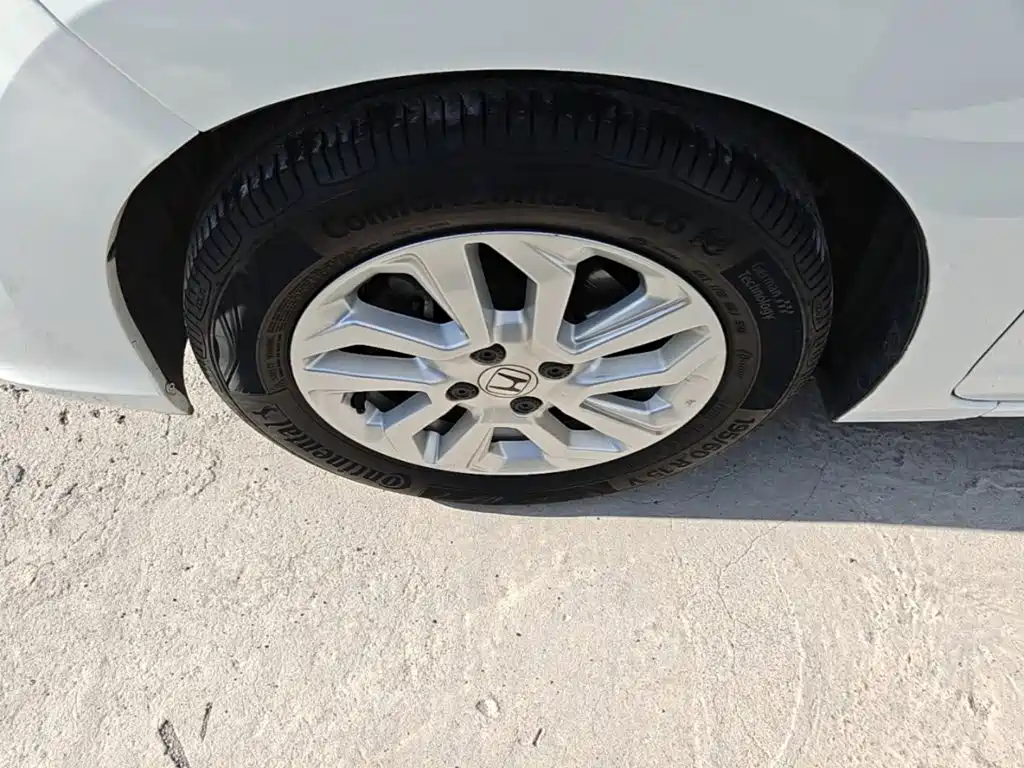 Honda Fit — миниатюра 23