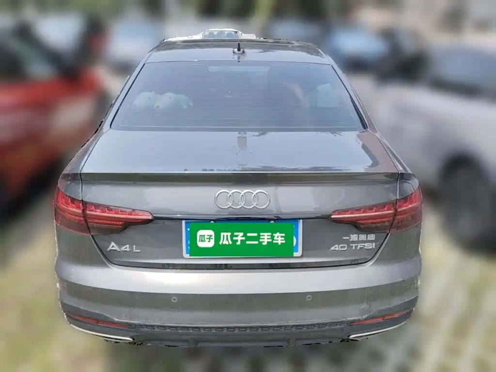 Audi A4L 2024 40 TFSI Luxury