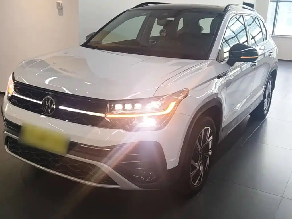 Volkswagen Tharu — миниатюра 2