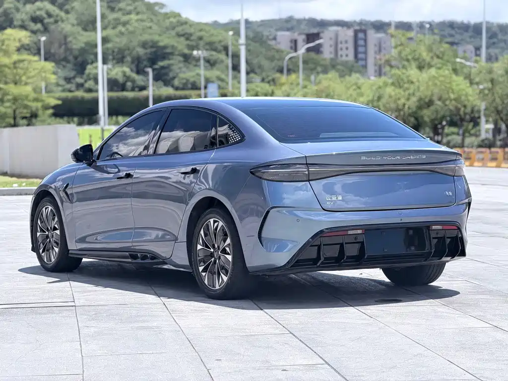 BYD Seal — миниатюра 6