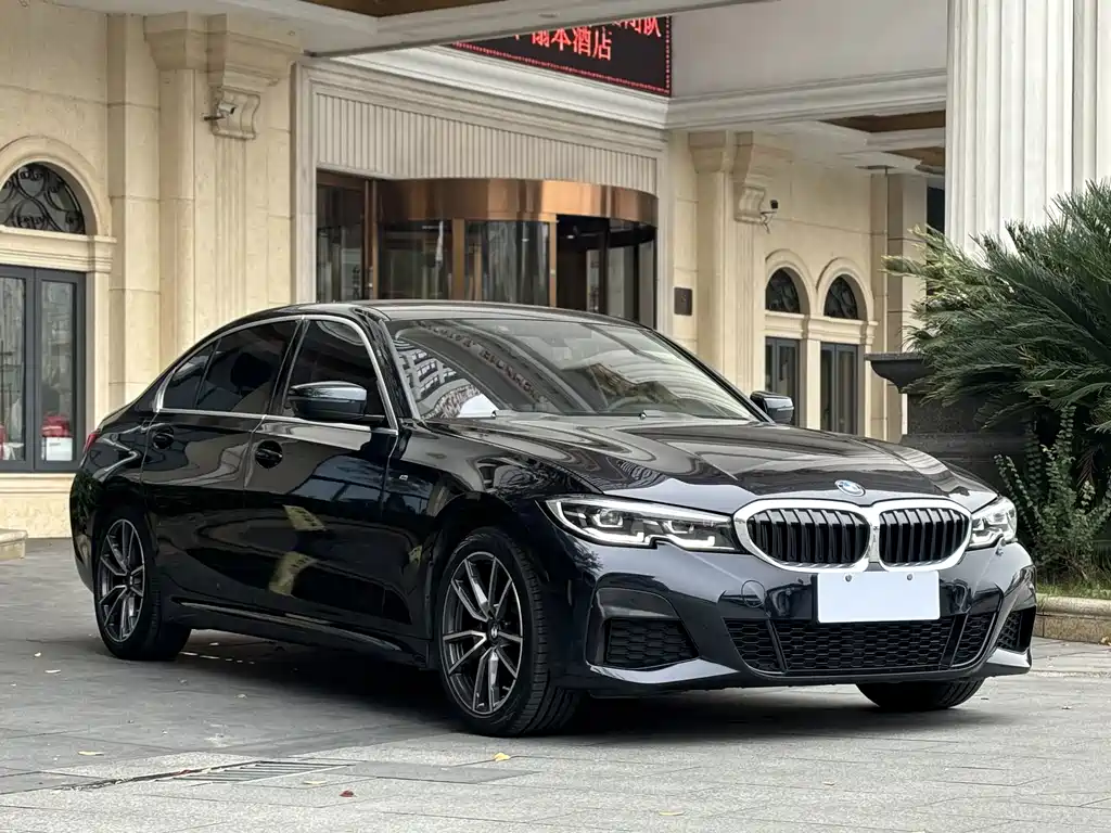 BMW 3 Series — миниатюра 3