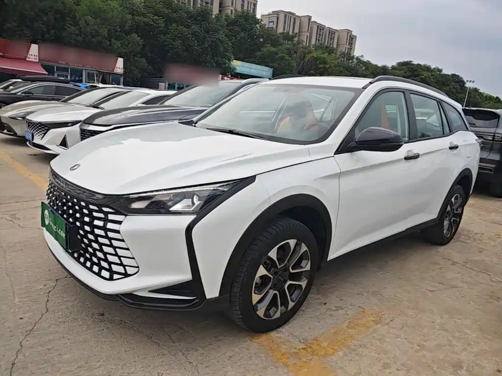 Dongfeng GS 2023 1.5L AT