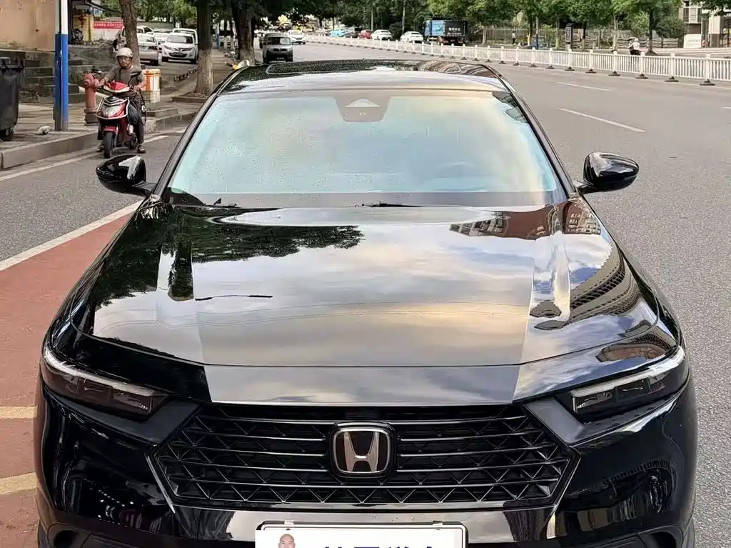 Honda Accord — миниатюра 2