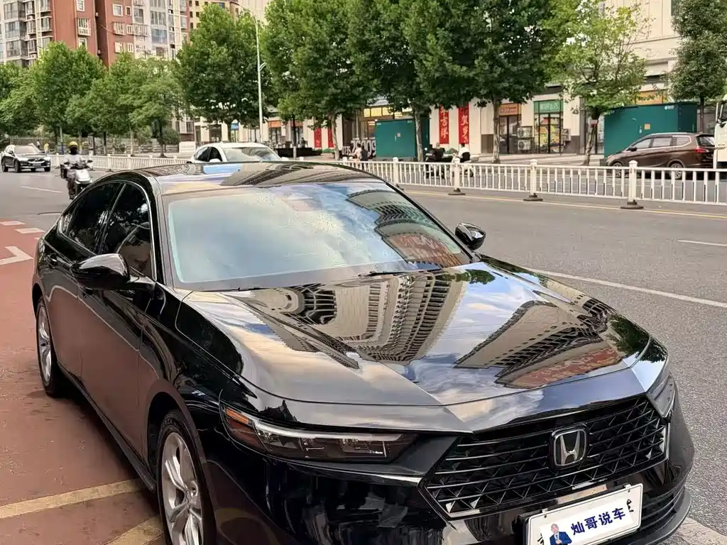 Honda Accord — миниатюра 3