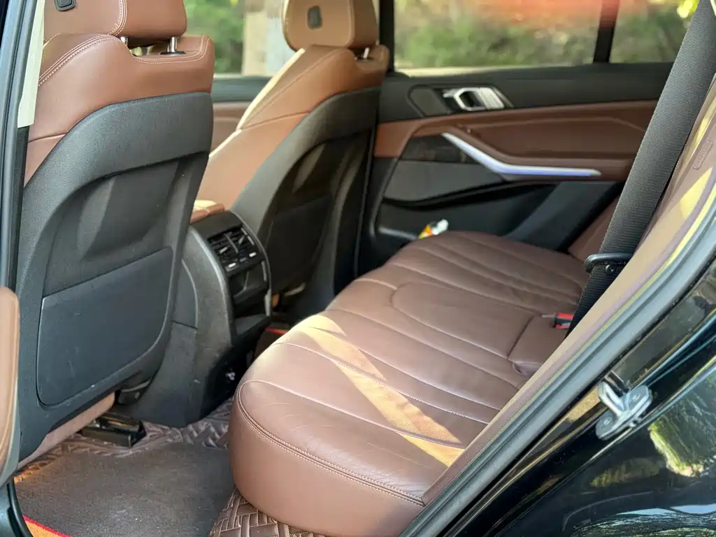 BMW X5 (Import) — миниатюра 10