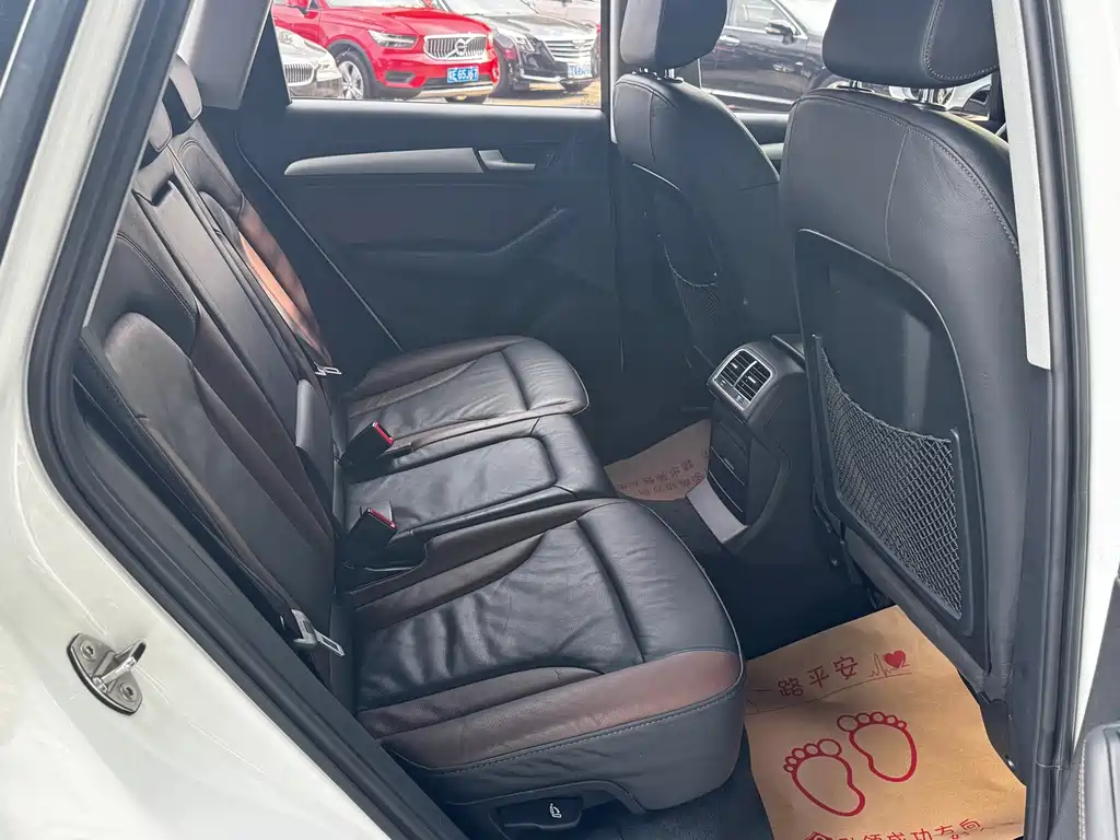 Audi Q5 — миниатюра 11