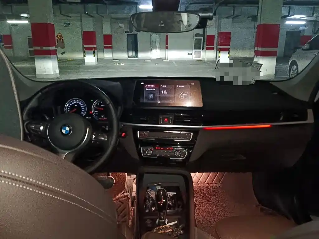 BMW X1 — миниатюра 13
