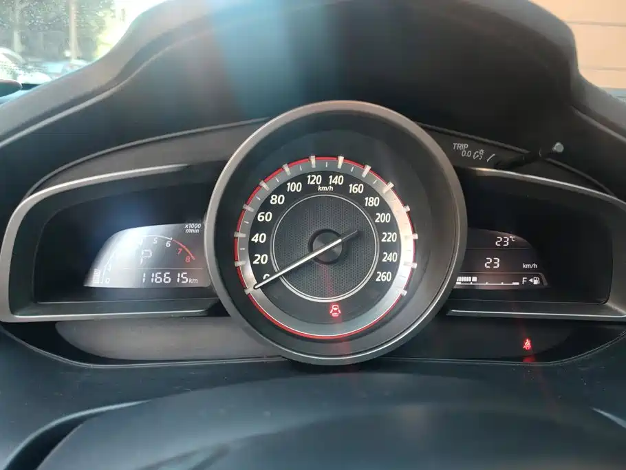 Mazda 3 Axela — миниатюра 14