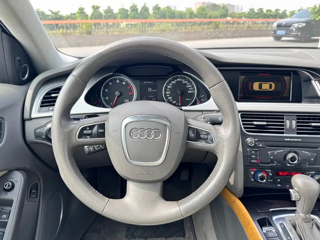 Audi A4L — фотографии объявления, Фото 19