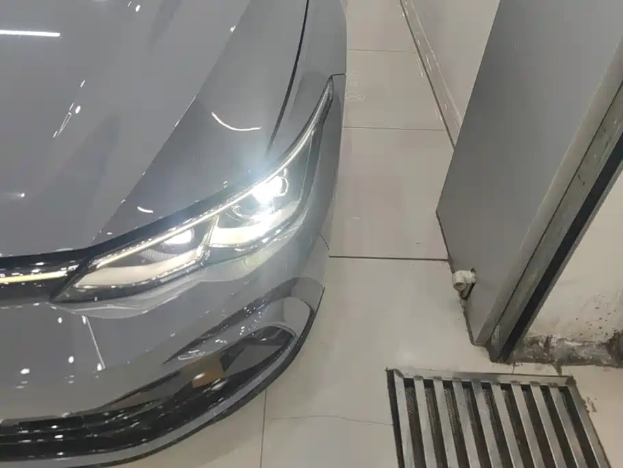 Volkswagen Golf — миниатюра 5