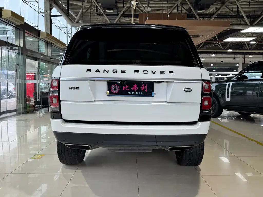 Land Rover Range Rover — миниатюра 8