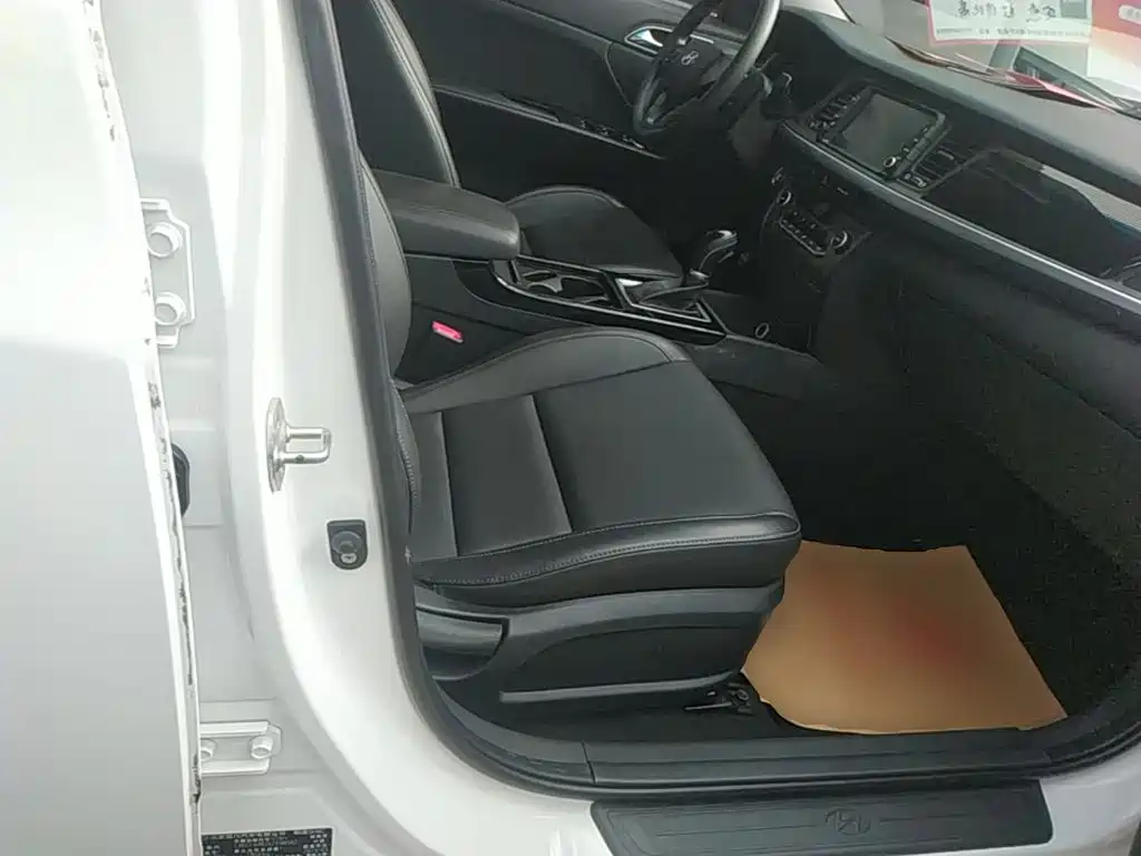 Hyundai Mistra — миниатюра 25