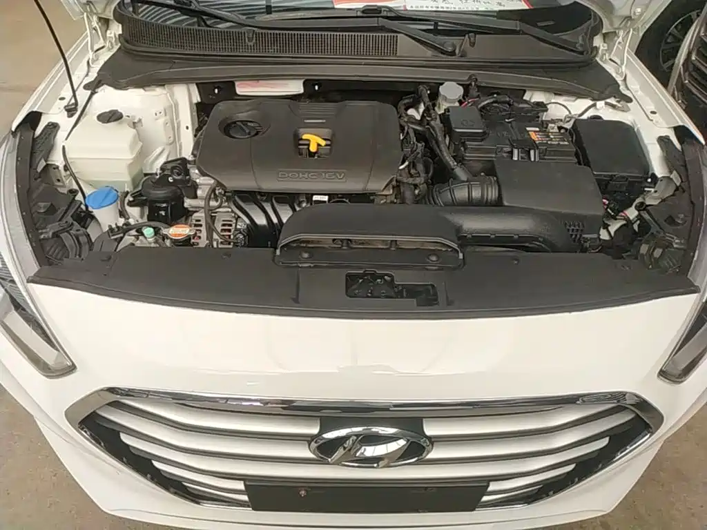 Hyundai Mistra — миниатюра 20