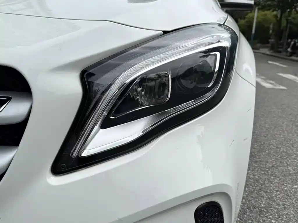 Mercedes-Benz GLA — миниатюра 15