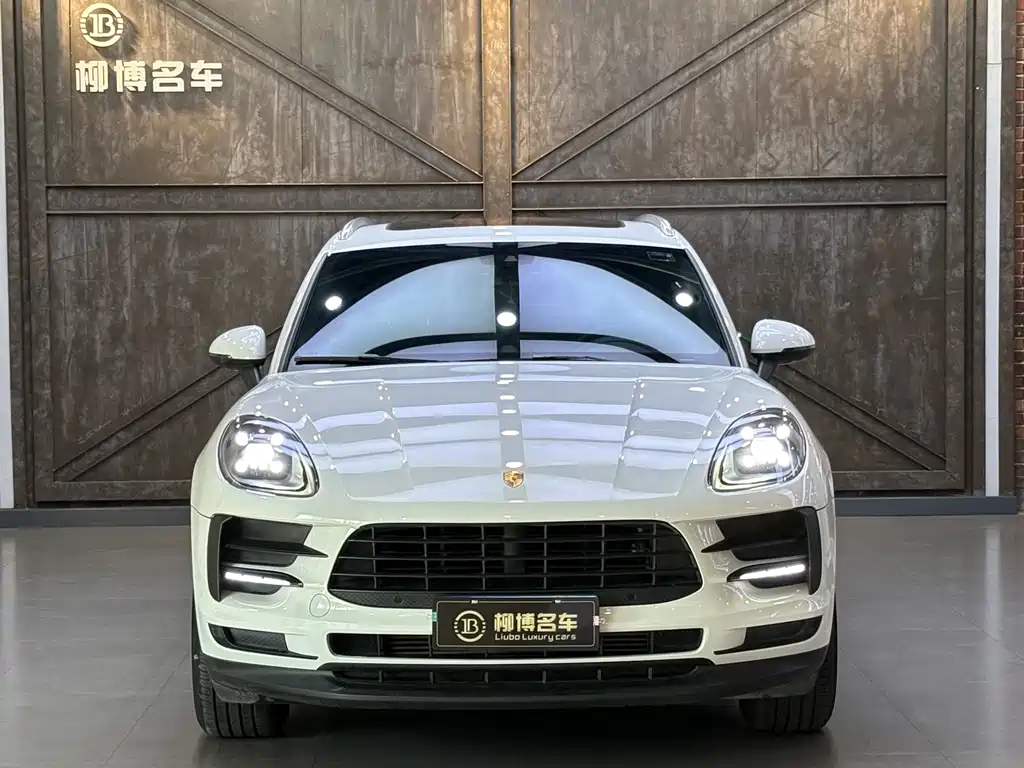 Porsche Macan — миниатюра 2