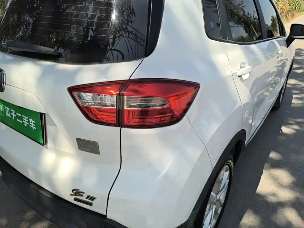 Changan CS15 — миниатюра 8