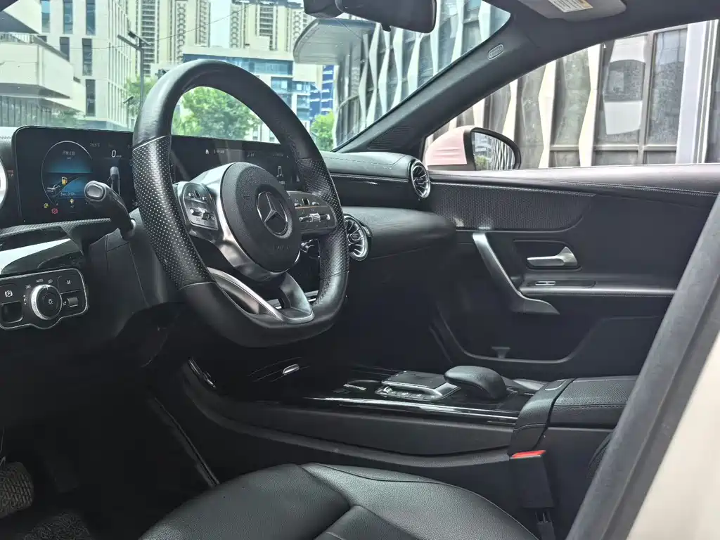 Mercedes-Benz A-Class — миниатюра 4