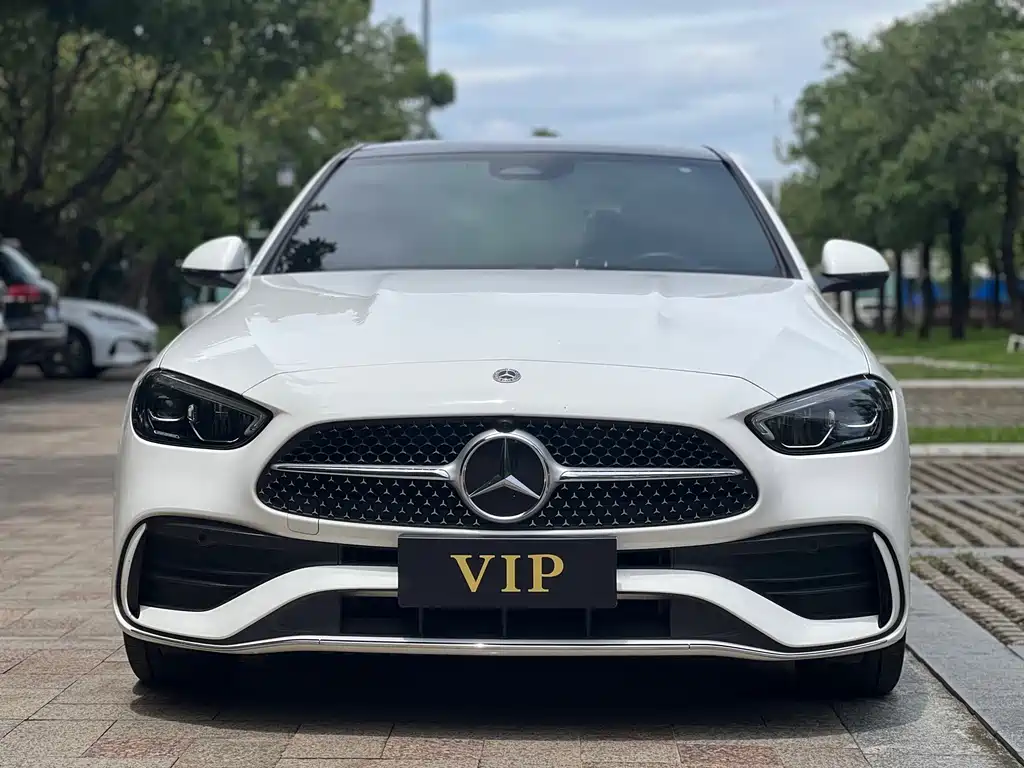 Mercedes-Benz C-Class — миниатюра 3