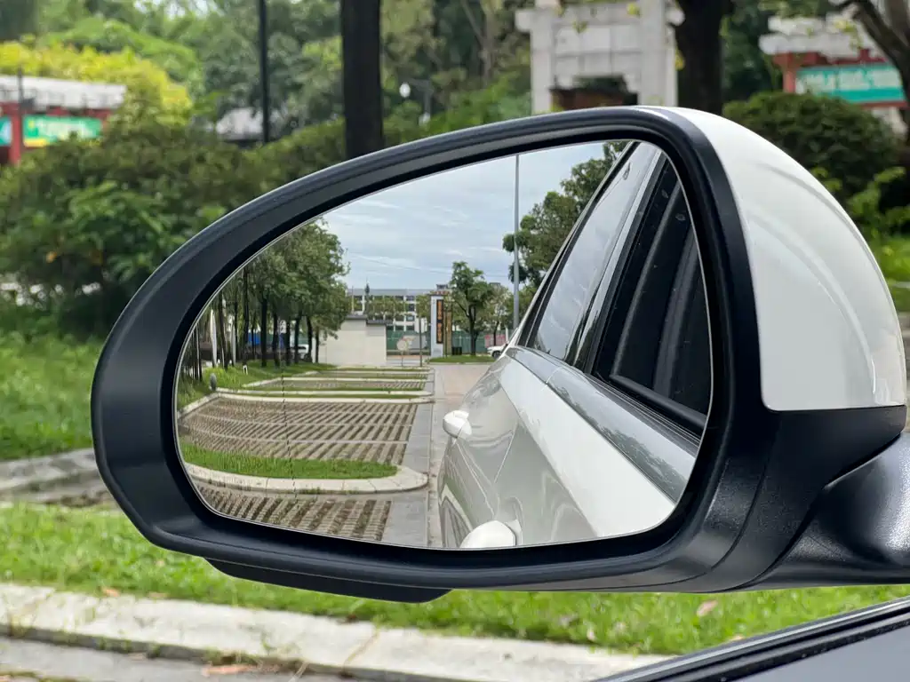 Mercedes-Benz C-Class — миниатюра 18