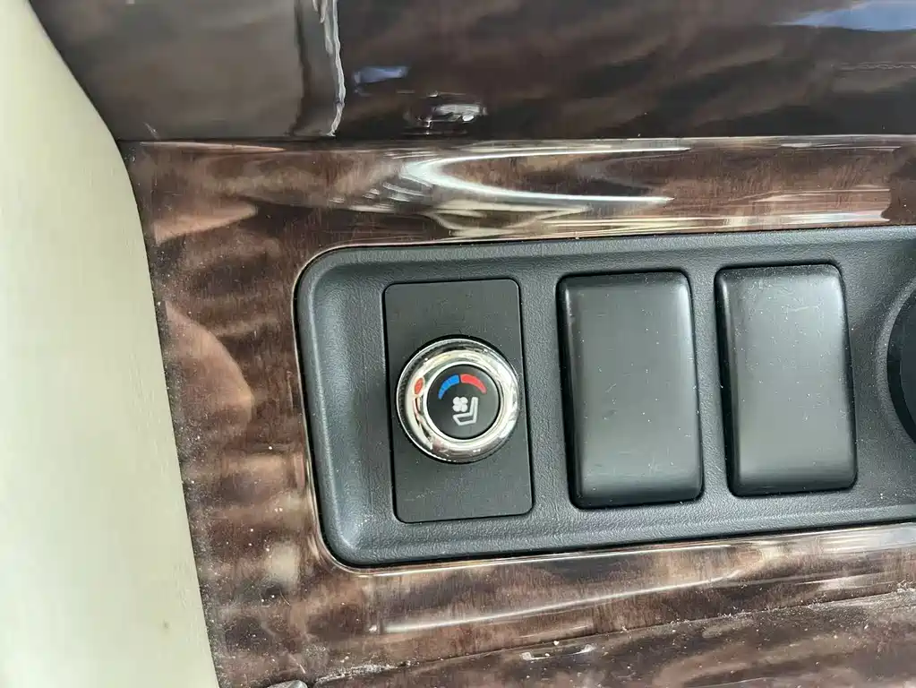 Nissan Patrol 2018 4.0L