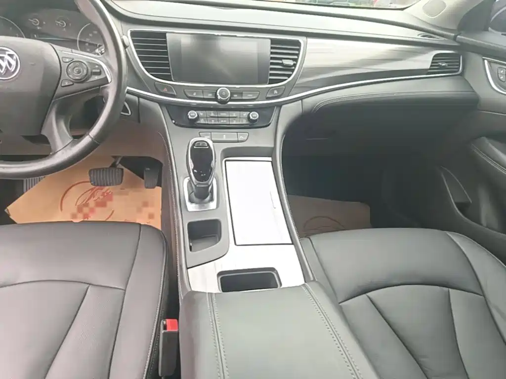 Buick LaCrosse — миниатюра 14