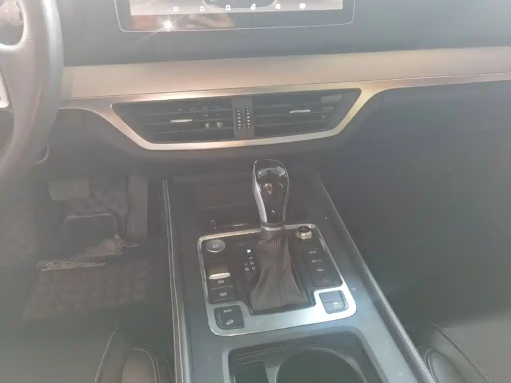 BYD Tang — миниатюра 14