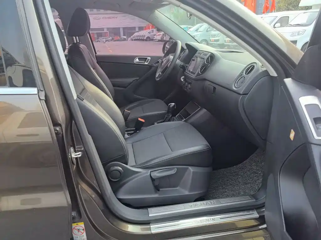 Volkswagen Tiguan — миниатюра 25