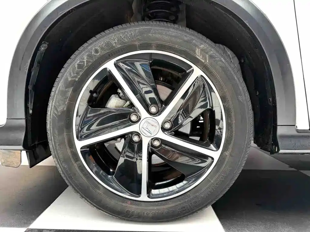 Honda Vezel — миниатюра 11