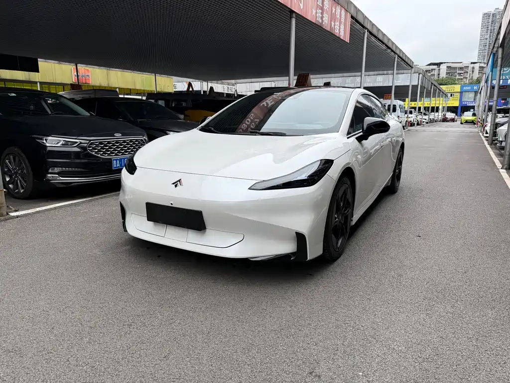 Hyper GT