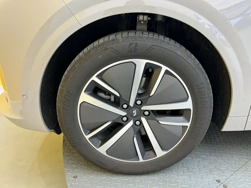 Li Auto Li L6 — миниатюра 59