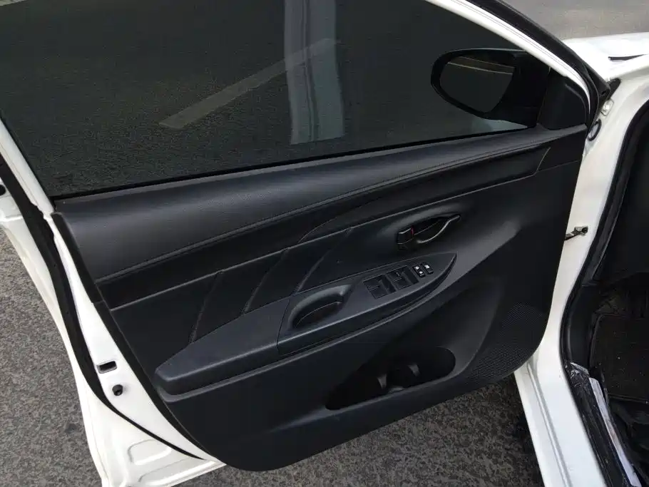 Toyota Vios — миниатюра 7