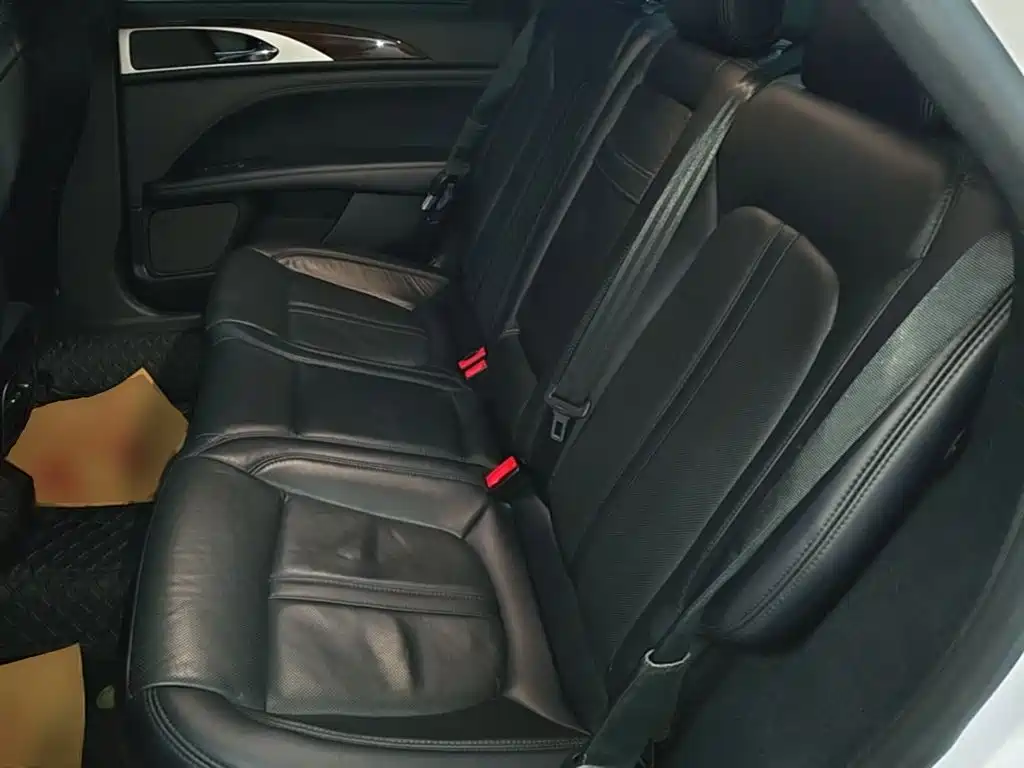 Lincoln MKZ — миниатюра 17