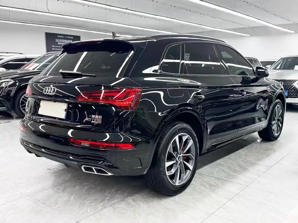 Audi Q5L 2024 40 TFSI Luxury