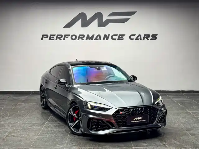 AUDI RS 5