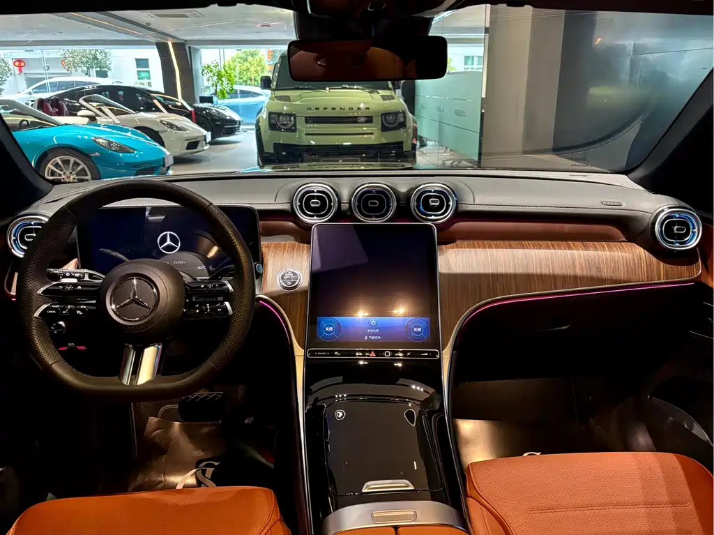 Mercedes-Benz GLC — миниатюра 10