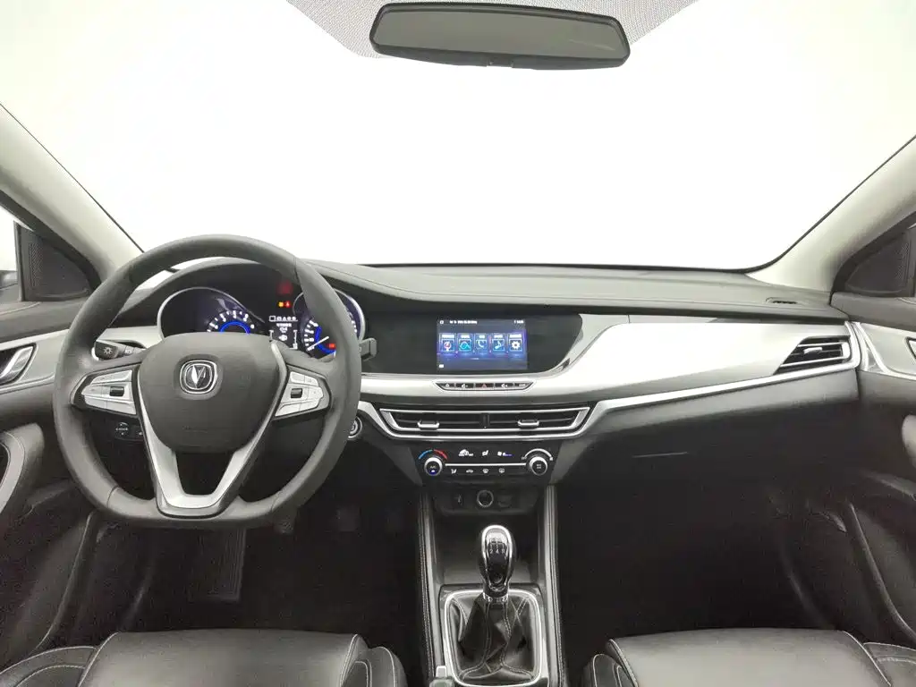 Changan Eado — миниатюра 5