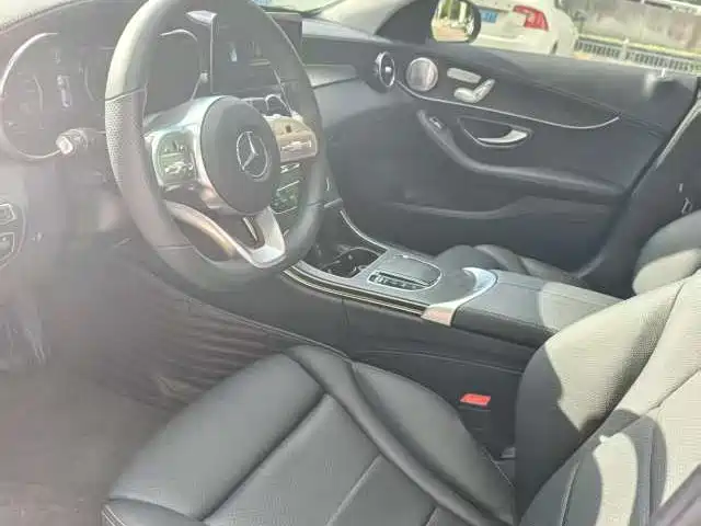 Mercedes-Benz C-Class — миниатюра 7