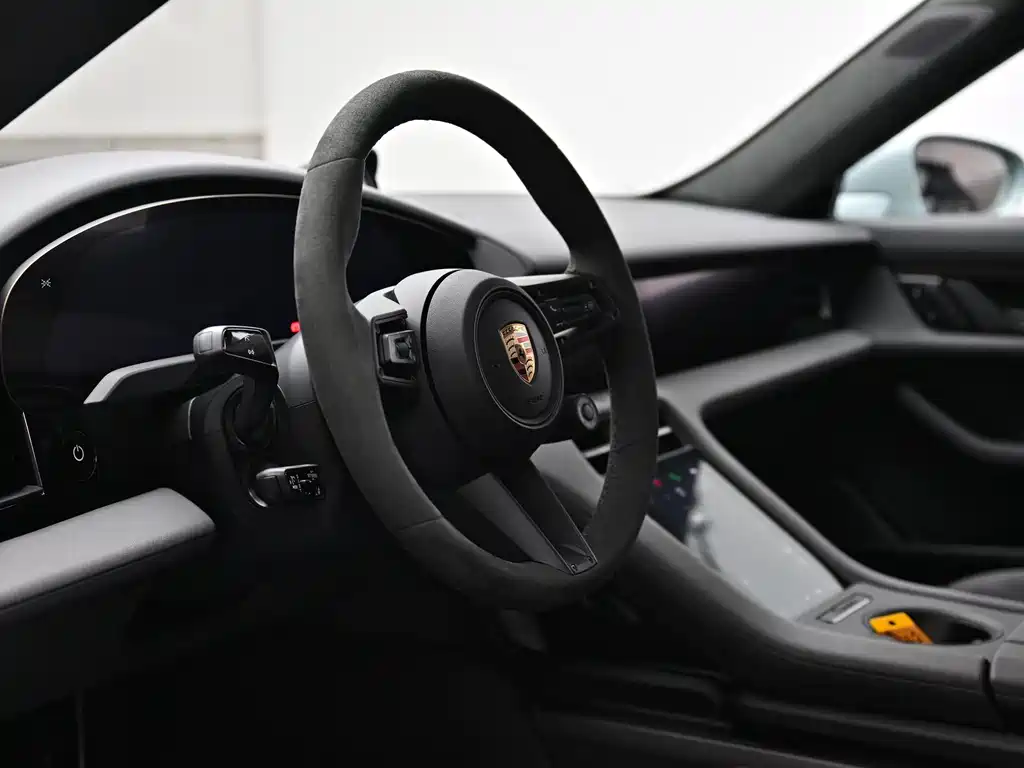 Porsche Taycan 2026 Taycan 4S Cross Turismo